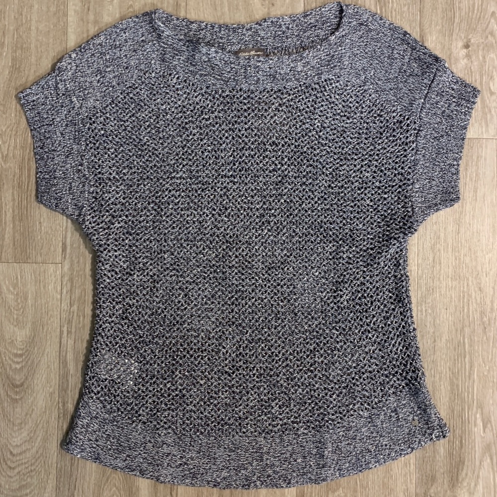 NWT Women’s Medium Eddie Bauer blue knitted top